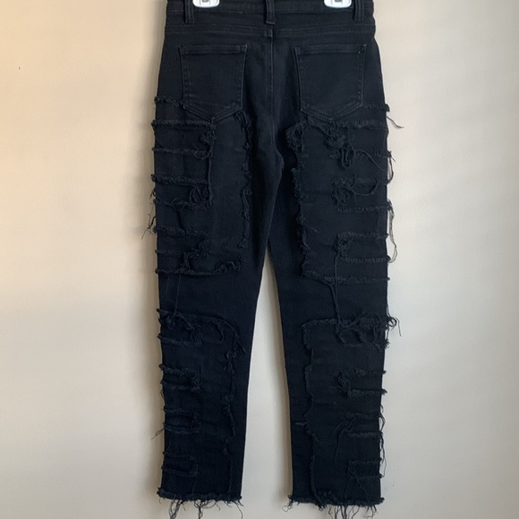 Black Destroyed/Distressed straight leg denim jeans size 11/12 - Picture 3 of 3